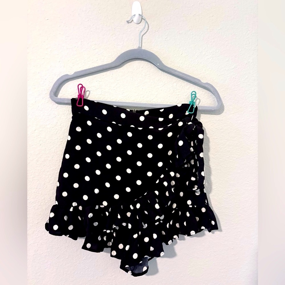 Zara Black and White Polka Dot Ruffle Skort